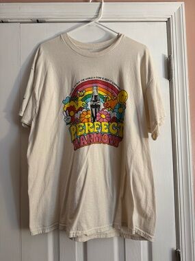 Coca Cola Perfect Harmony Rainbow XL Tee